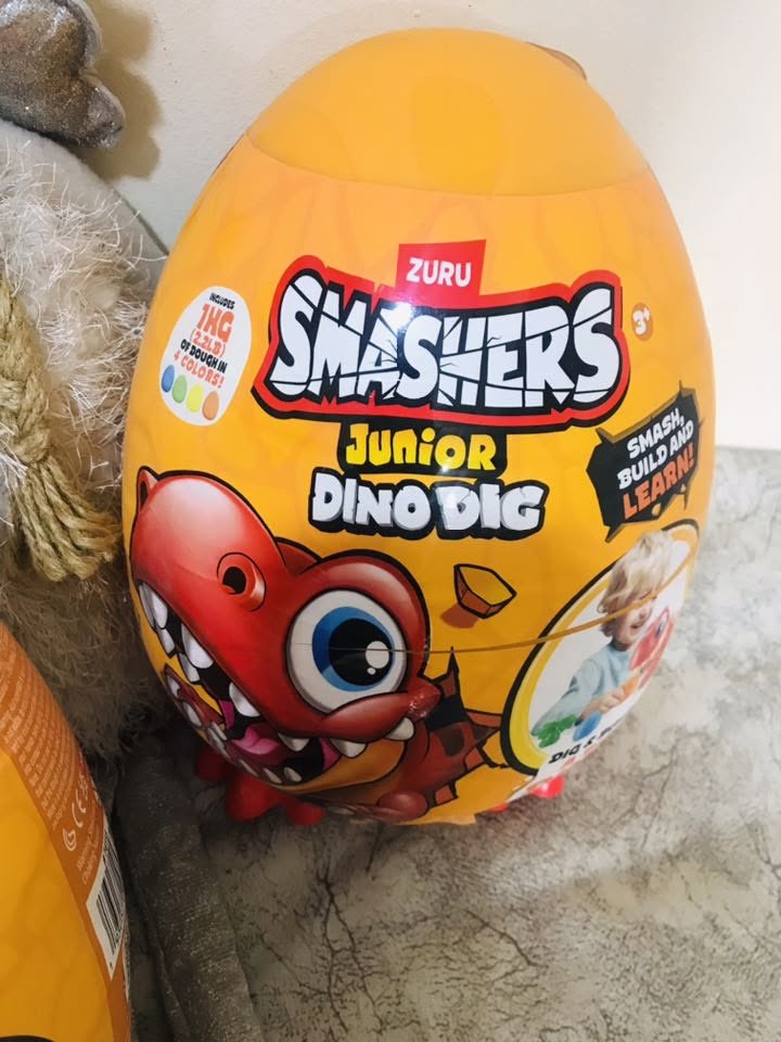 Smashers Junior Dino Dig Large Egg